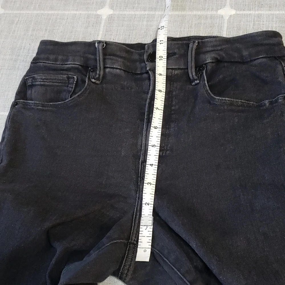 GOOD American Good Legs Jean's, Size 6/28 - Picture 10 of 16